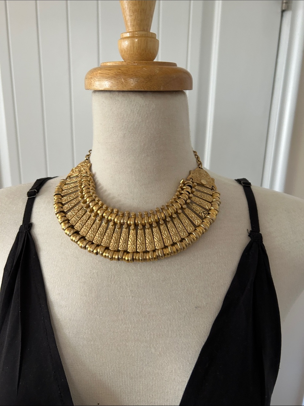 Vintage Gold Statement Collar Necklace